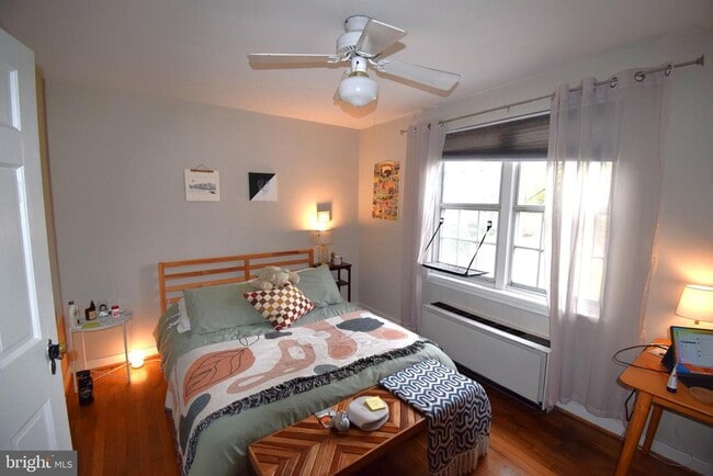 Building Photo - 115 E Glebe Rd