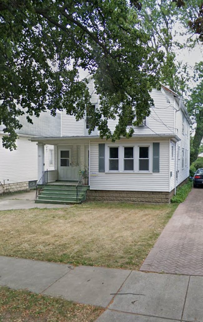 Building Photo - 161 Whitehall Ave