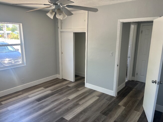 Foto del edificio - 1501 N Andrews Ave