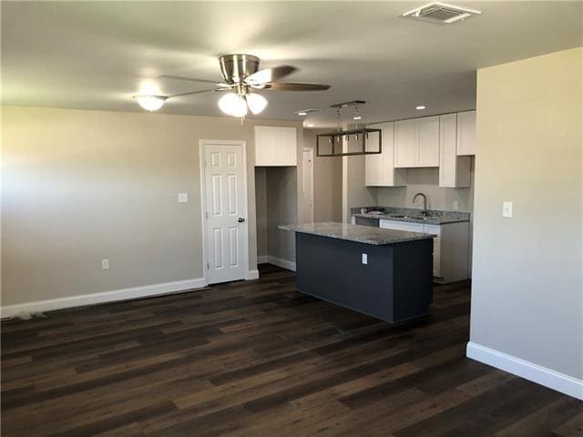 Foto del edificio - 2429 Ramsey Dr