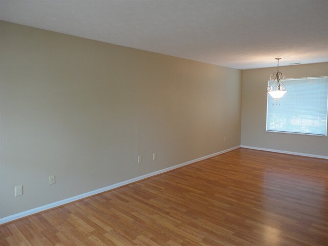 Building Photo - 6350 Twin Creeks Drive