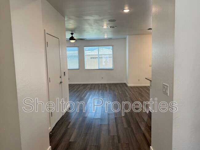 Foto del edificio - 13845 S 177th Ave
