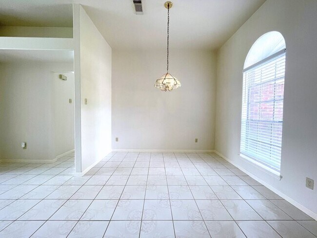 Foto del edificio - 15514 Heritage Country Ct