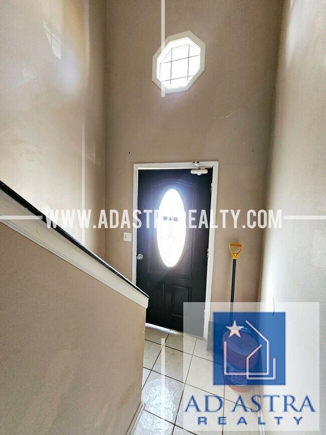 Foto del edificio - 223 NW Barr Rd., Grain Valley, MO 64029