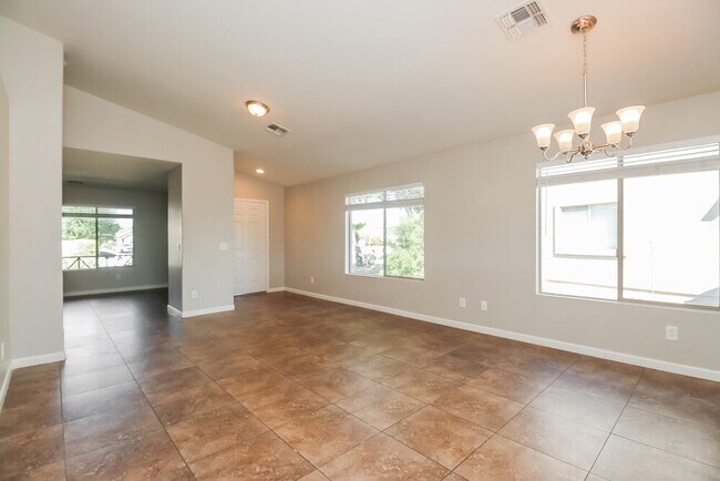 Foto del edificio - 501 S 112th Dr