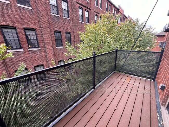 Building Photo - 55 S Harding St