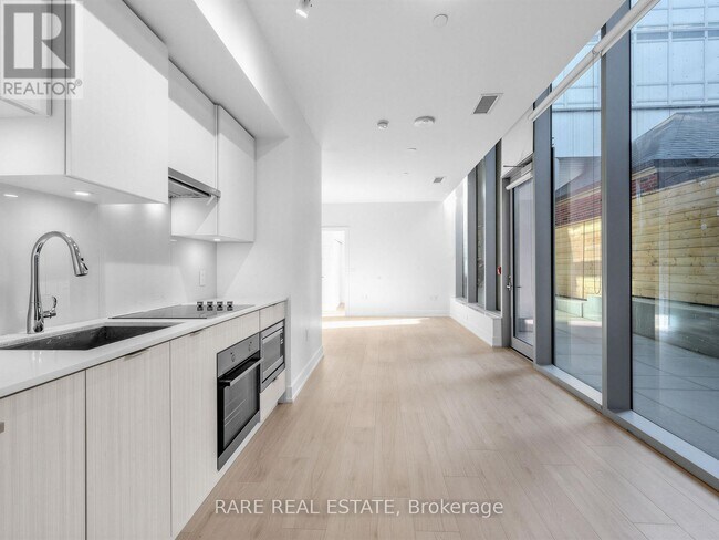 Photo du bâtiment - 99 Broadway Ave