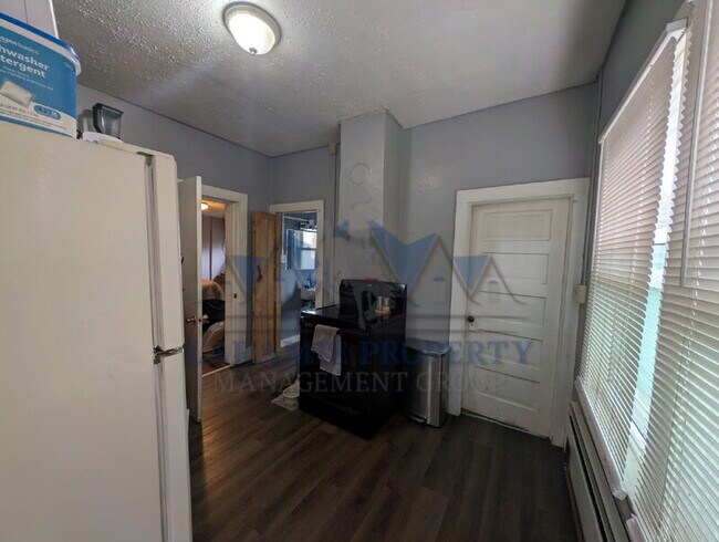 Foto del edificio - 505 E Sheridan St