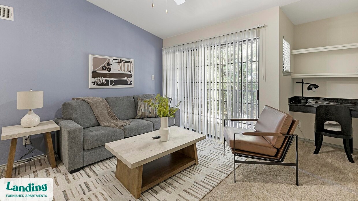 Foto principal - 17811 Vail St