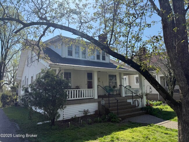 Foto del edificio - 111 Adair Ave