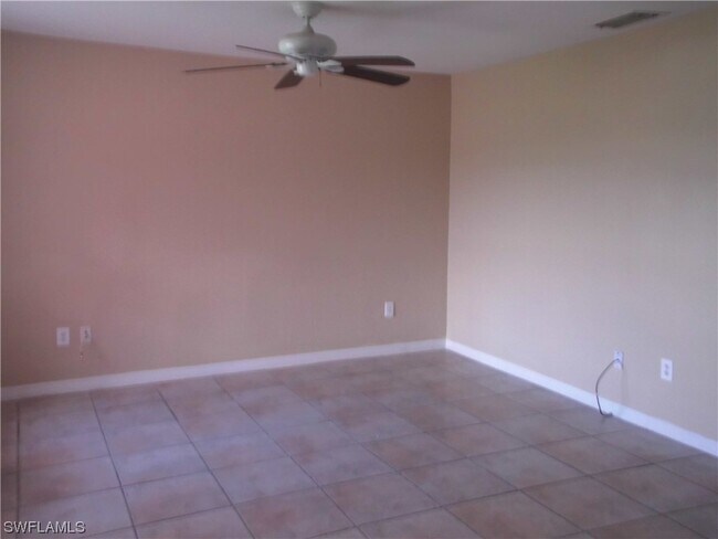 Foto del edificio - 2417 Vernon Ave S
