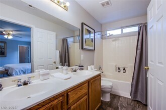 Building Photo - 6429 N Corrie Canyon St