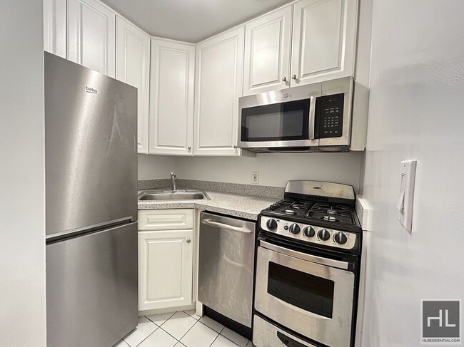 Building Photo - East 91st Street