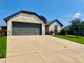 Building Photo - 227 Jacinth Ln