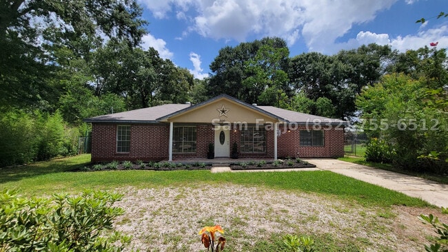 Building Photo - 2100 Hill Top Ct