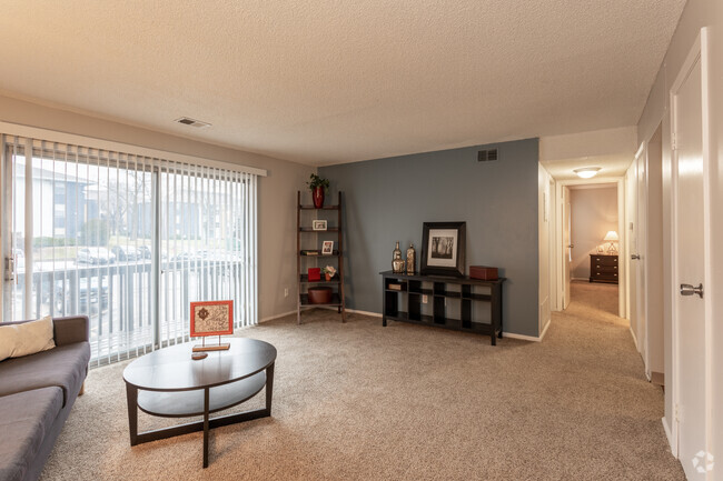 2HAB, 1BA - 970 ft² - Meadowood Apartments