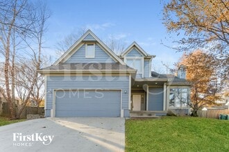 Building Photo - 6914 NW Pleasant View Ct