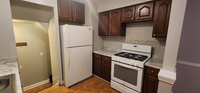 Foto del edificio - 335 E 232nd St