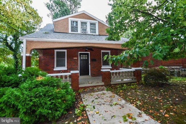 Photo - 1308 45th Place SE Unit House