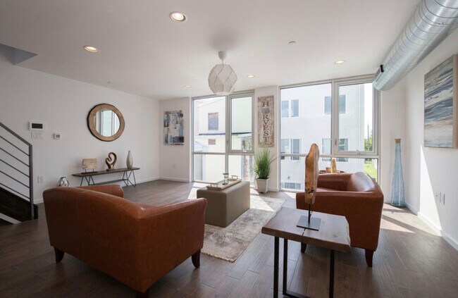 Foto del edificio - 1436 N 7th St