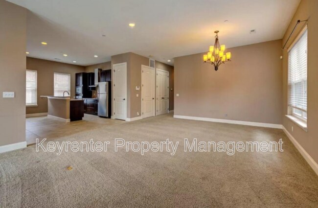 Foto del edificio - 6416 Cates Ave