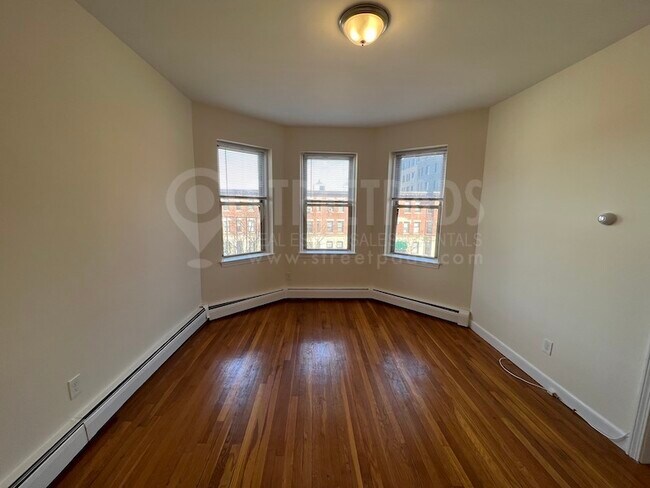 Foto del edificio - 60 Brighton Ave