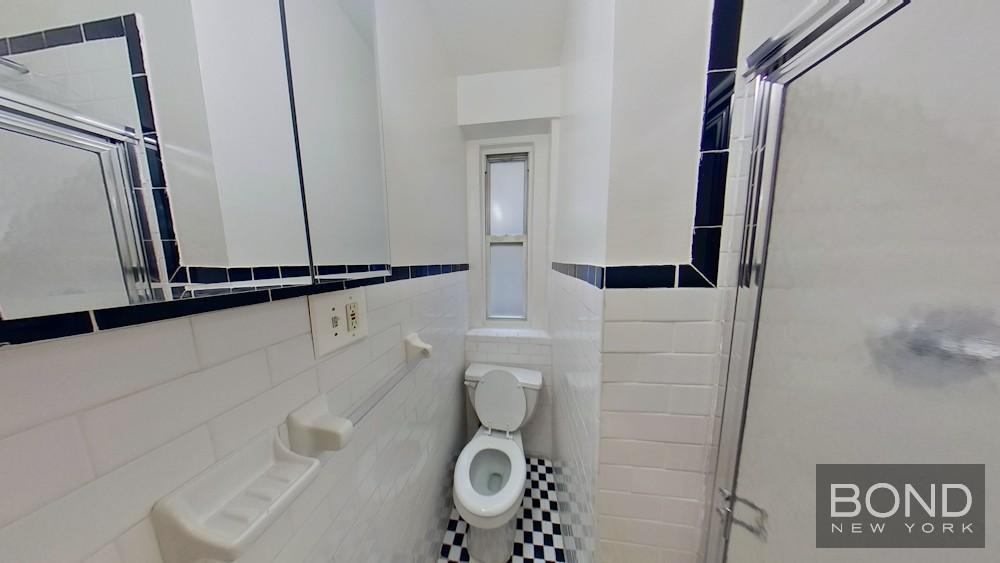 Foto principal - 230-232 Thompson Street