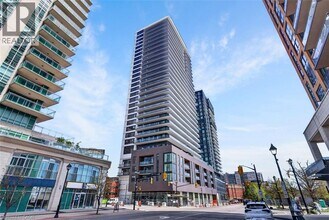Building Photo - 2075 Lakeshore Rd.