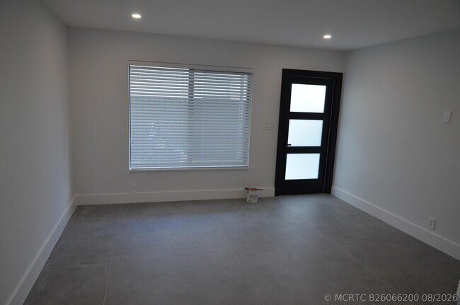 Building Photo - 515 Palmetto St