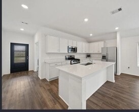 Building Photo - 22373 Mountain Pne Dr