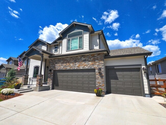 Building Photo - Large Home in Bradly Ranch