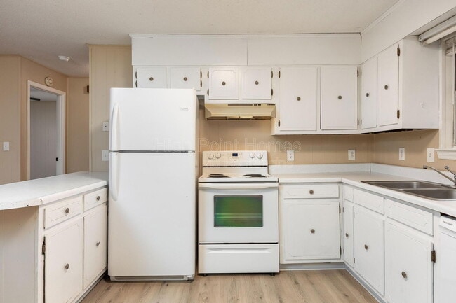 Photo - 125 Swafford Rd Townhome