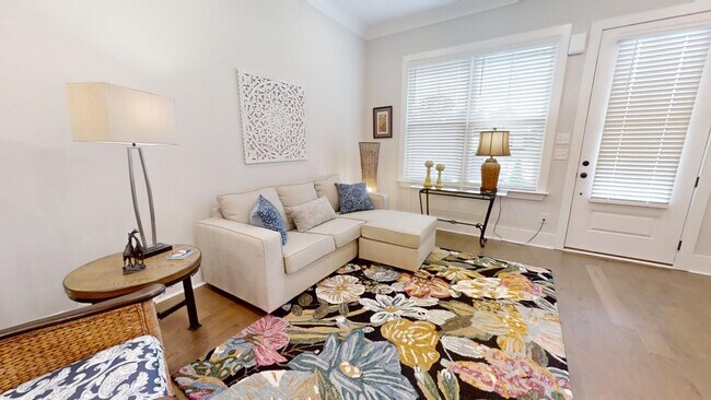 Foto del edificio - 2106 Moores Mill Rd