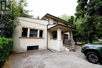 Building Photo - 1052-1052 Deta Rd