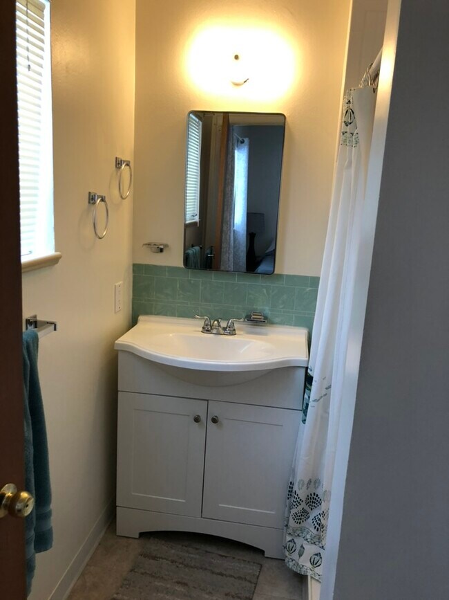 Foto del edificio - 891 S Taft St