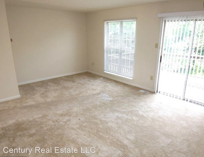 Building Photo - 3 br, 1.5 bath House - 20 Windersal Ln