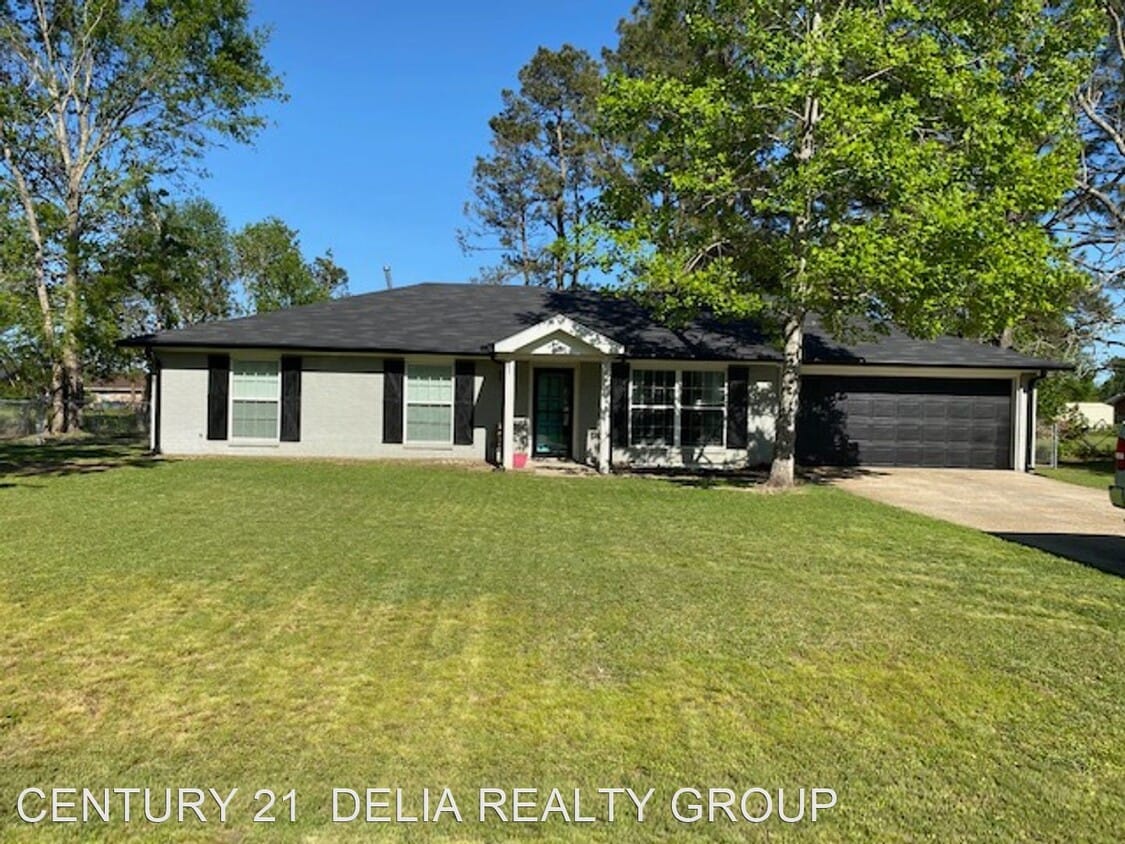 5 br, 2 bath House 1206 Seminole Street House for Rent in DeRidder