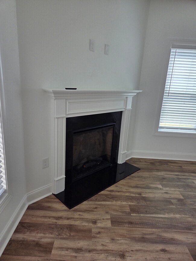 Building Photo - 632 Abigail Taylor Dr