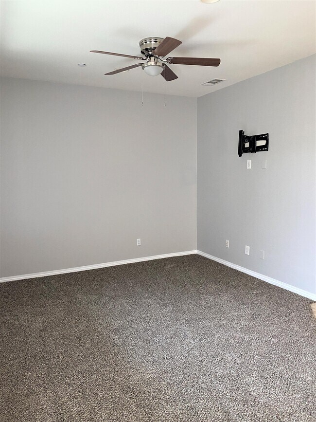 Foto del edificio - 32406 Whispering Glen Trail