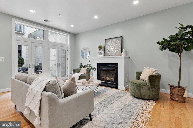 Foto del edificio - 2357 Champlain St NW