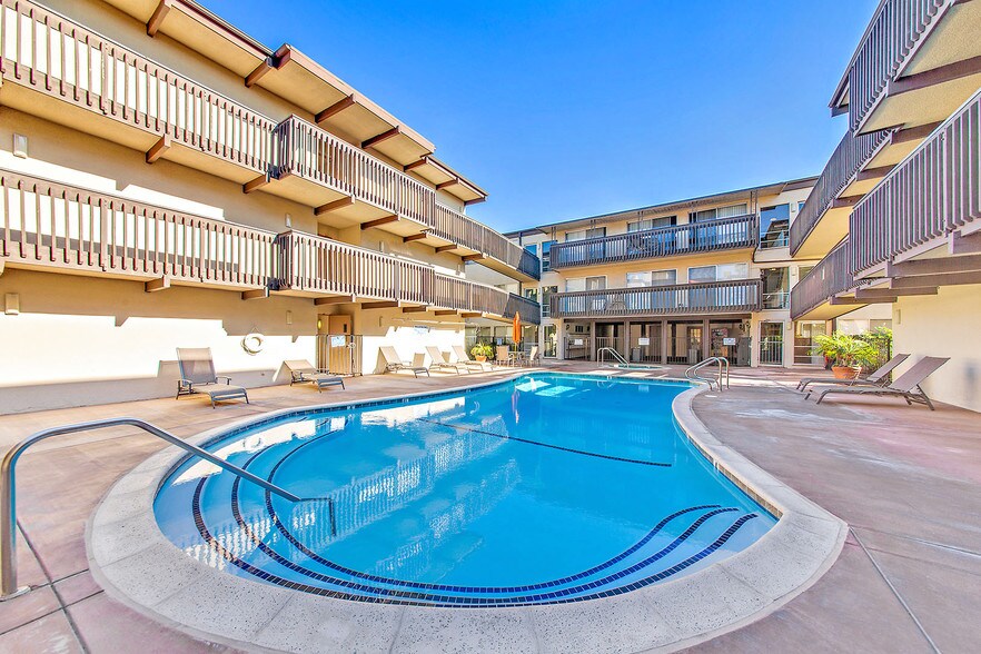 Seville Townhouse Rentals Torrance, CA