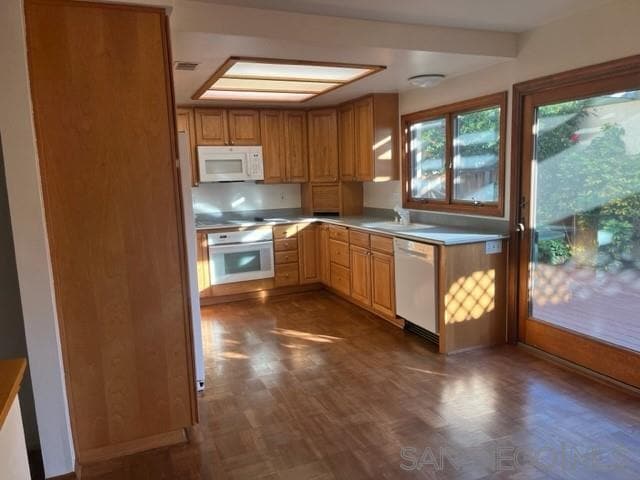 Building Photo - 2770 Caminito Cedros