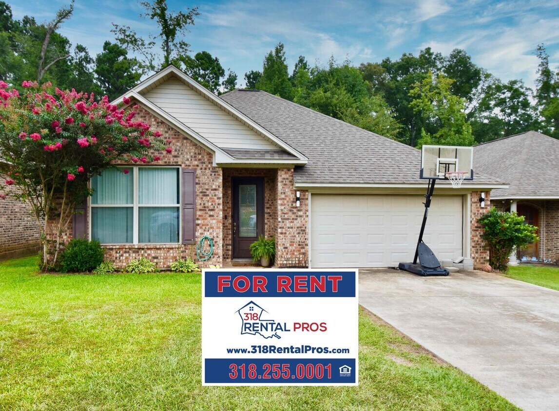 Foto principal - 3 Bed, 2 Bath Home in Ruston