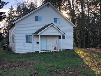 Building Photo - 2221 15th Ave SE