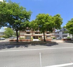 Building Photo - 1175 Normandy Dr