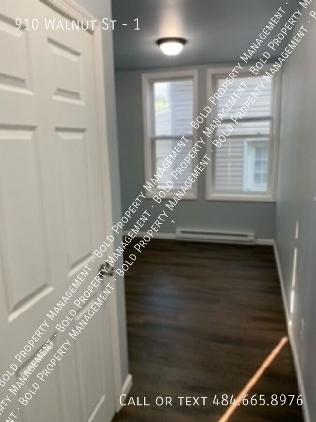 Foto del edificio - 910 Walnut St