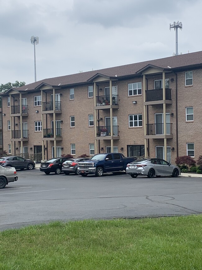Foto del edificio - 722 Ohio Pike