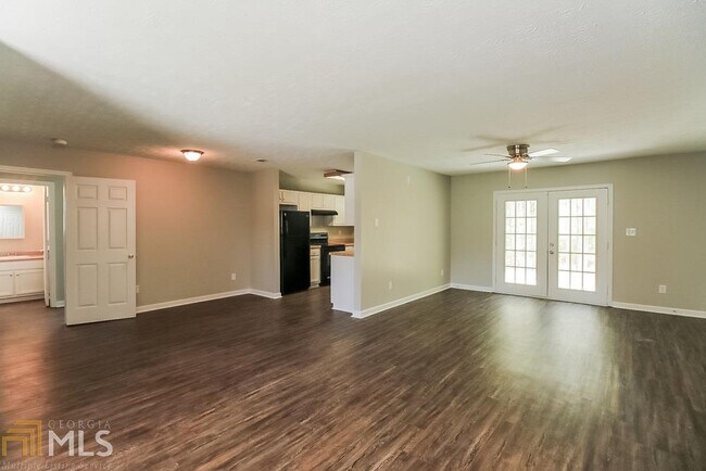 Building Photo - 2051 Faith Cove