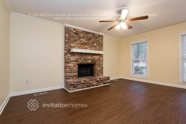 Foto del edificio - 945 Daisy Ct NW