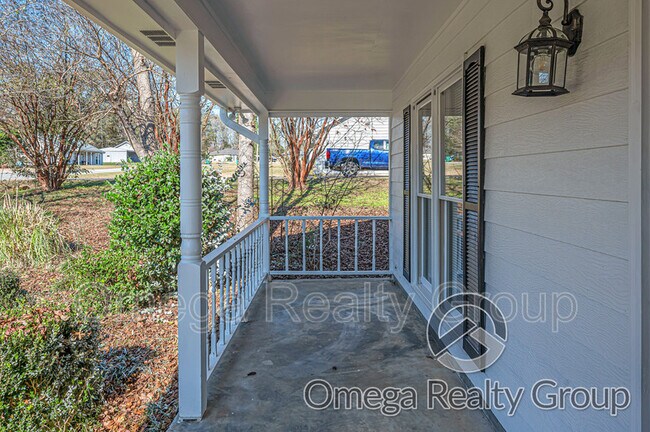 Building Photo - 207 Lee Rd